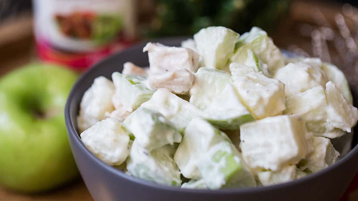 Ensalada de Manzana y Pollo