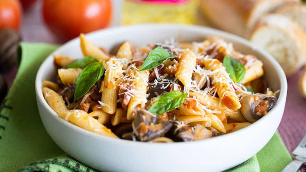 Pasta Picante con Champiñones