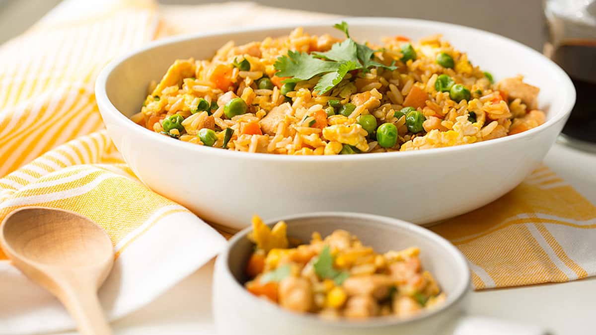 Comida china: arroz frito, receta fácil y paso a paso